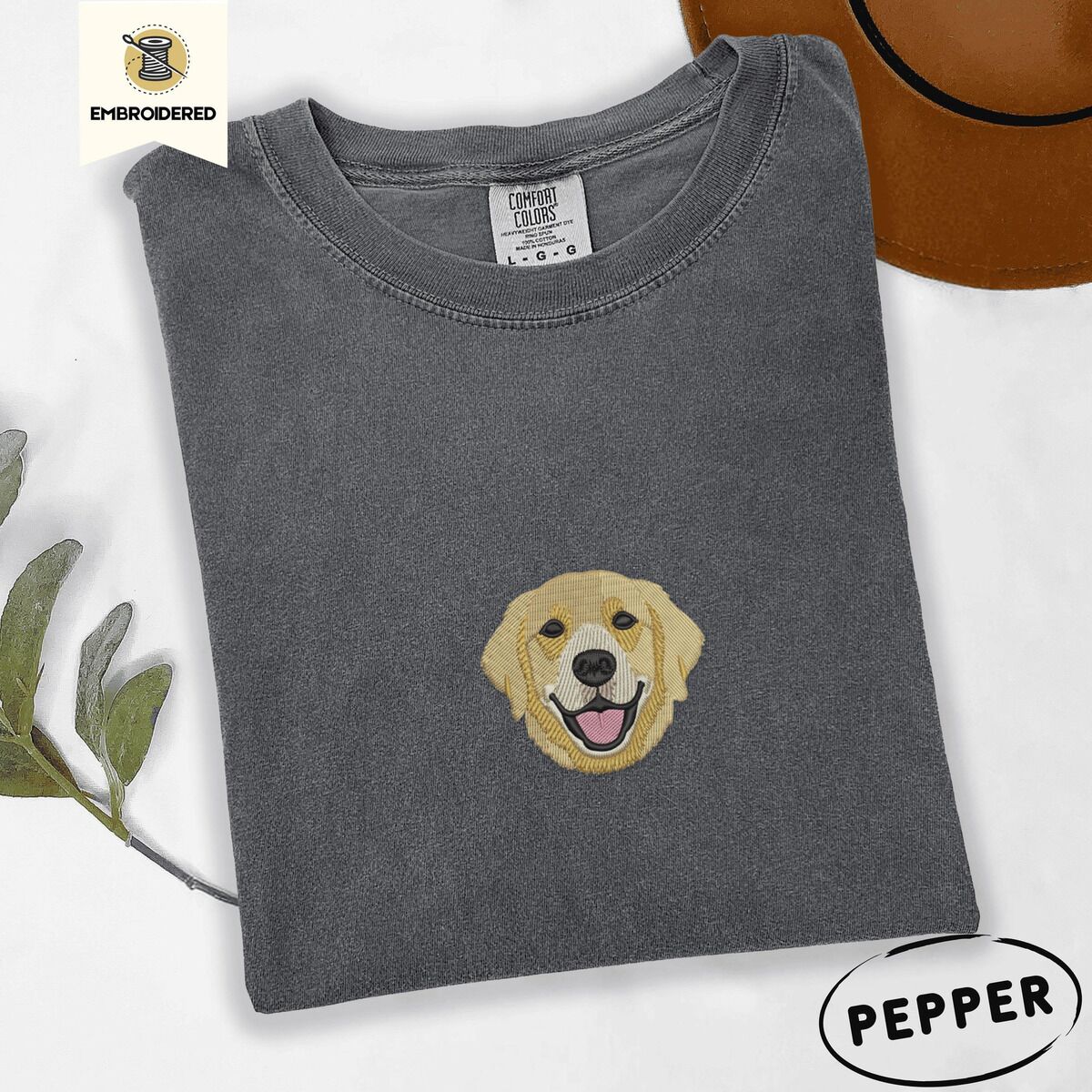Golden Retriever Face Shirt – Pepper Pepper Comfort Colors T-shirt embroidered with a smiling golden retriever face with a pink tongue