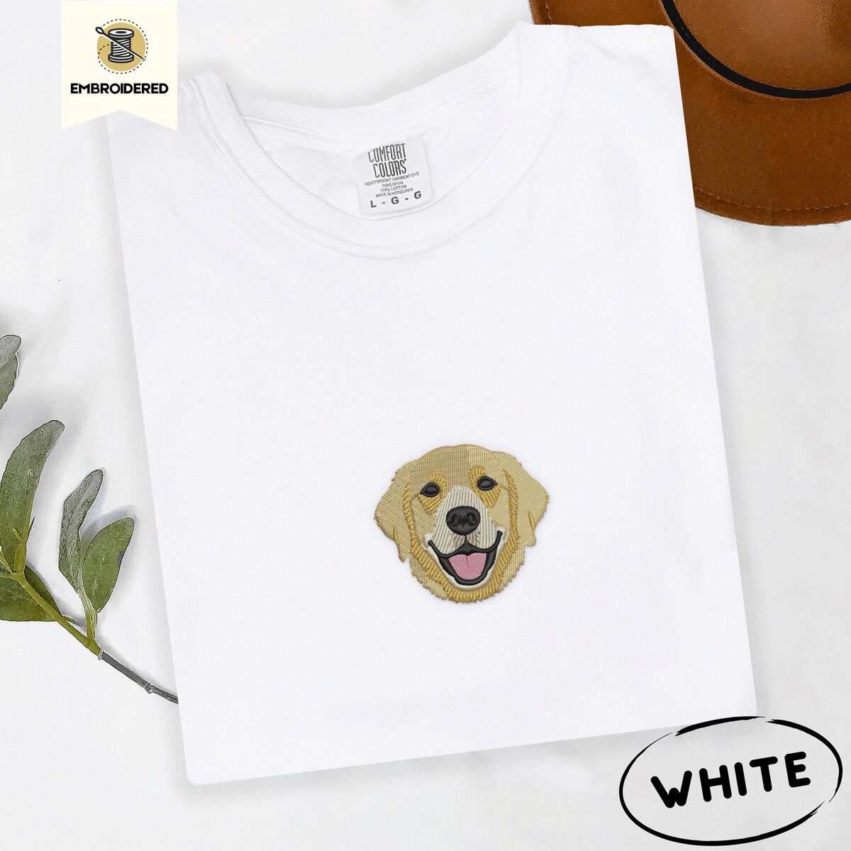 Golden Retriever Face Shirt – White White Comfort Colors T-shirt embroidered with a smiling golden retriever face with a pink tongue