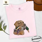 Blossom Comfort Colors T-shirt embroidered with a yellow Labrador head carrying a mallard drake in its mouth